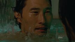 6x14-Jin-ertrinkt.jpg