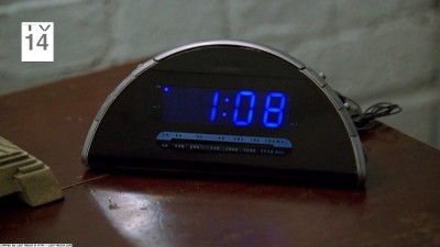 http://vignette2.wikia.nocookie.net/lostpedia/images/c/ca/3x08_clock_108.jpg/revision/latest?cb=20070415211528