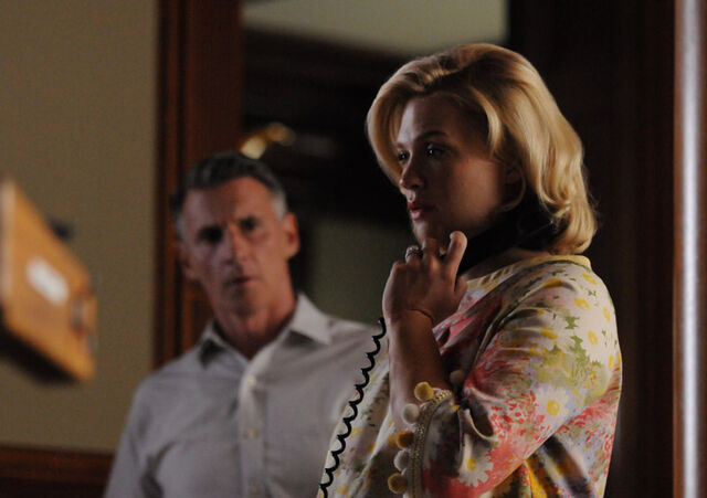 File:Episode-3-betty-joyce.jpg