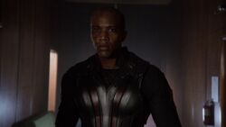 Deathlok-Searching-Building-S2E18