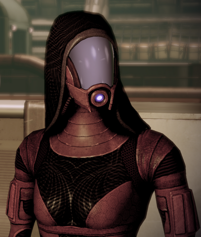 File:Elan'Shiya bust glances camera-right.png