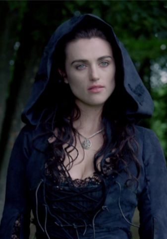 Morgana_Katie_McGrath-16.jpg