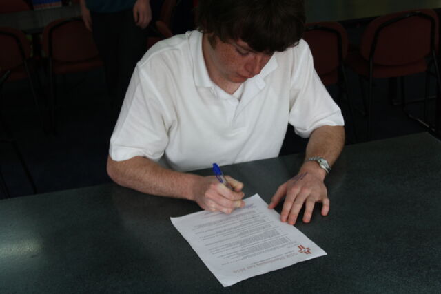 File:GDR Dissolution Act 2010.jpg