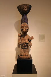 WLA haa Kneeling Female Figure Devotee of Oshun Yoruba people 2.jpg
