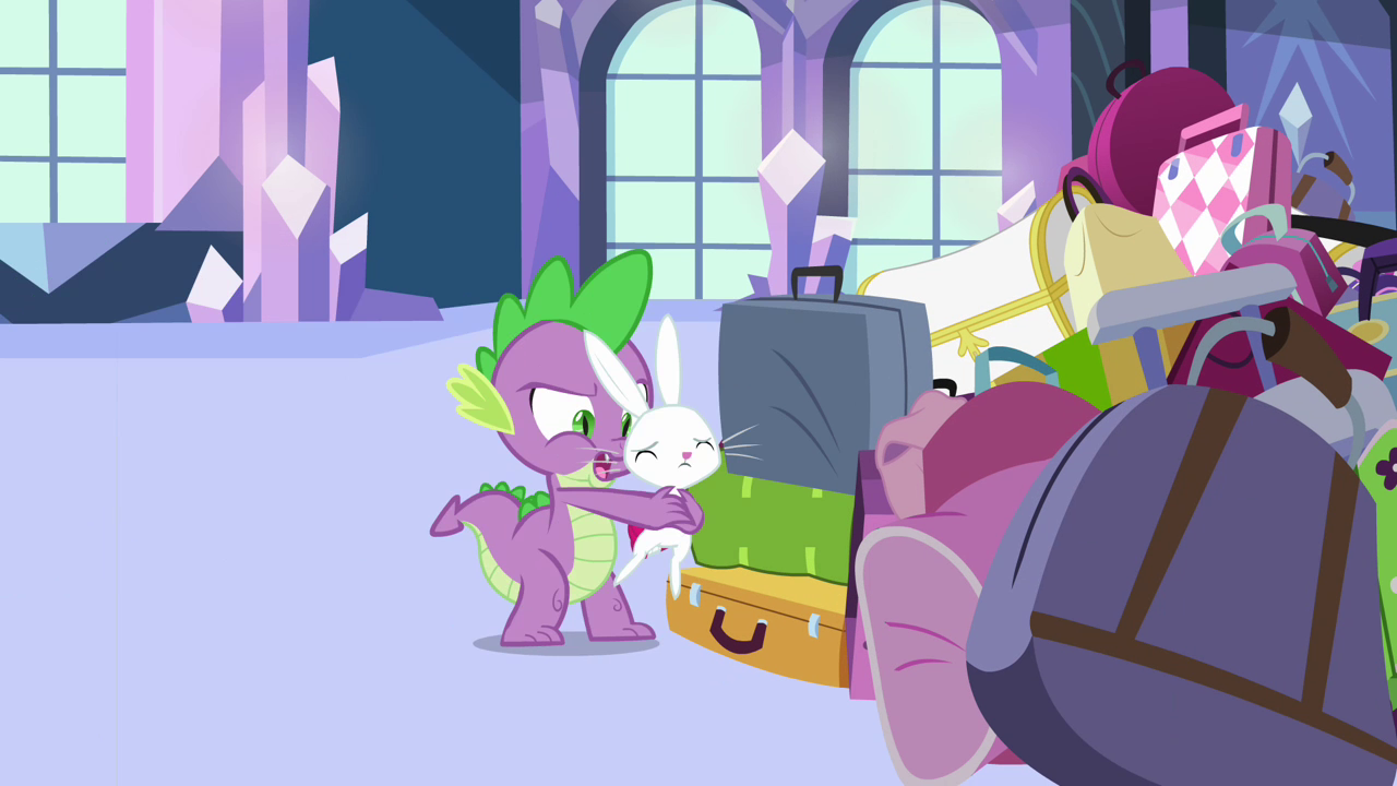 Spike_catches_Angel_at_last_S03E11.png