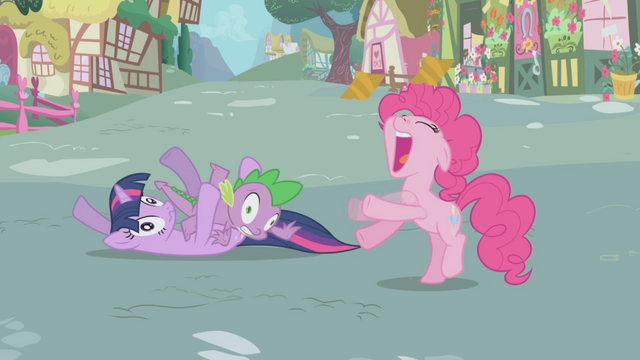File:Pinkie Pie baats S1E03.png