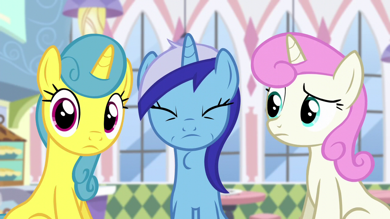 Image Minuette Swallowing Donut S5e12 Png My Little