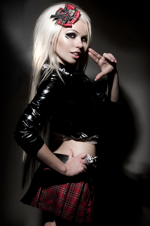 Kerli Nude Photos 38 Kerli Nude Photos 42