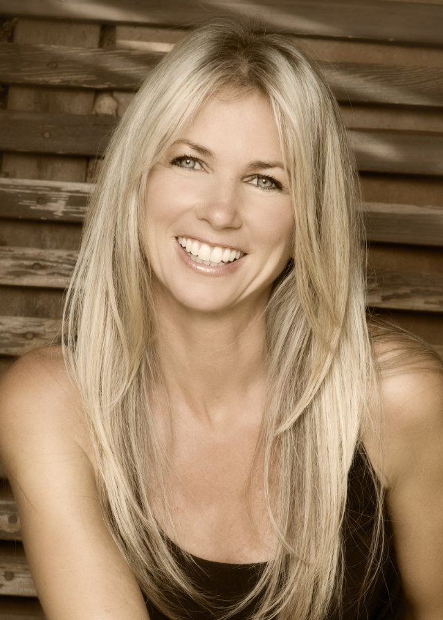 Toni Hudson Toni Hudson