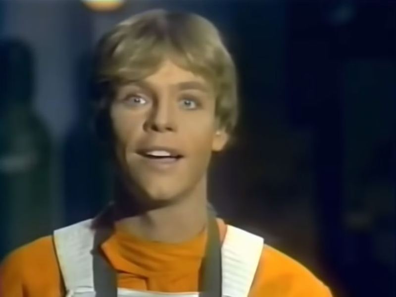 Where Is The Difference Between Mark Hamill From Episode Iv To V