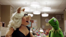 Episode 101 Pig Girls Don T Cry Muppet Wiki Fandom