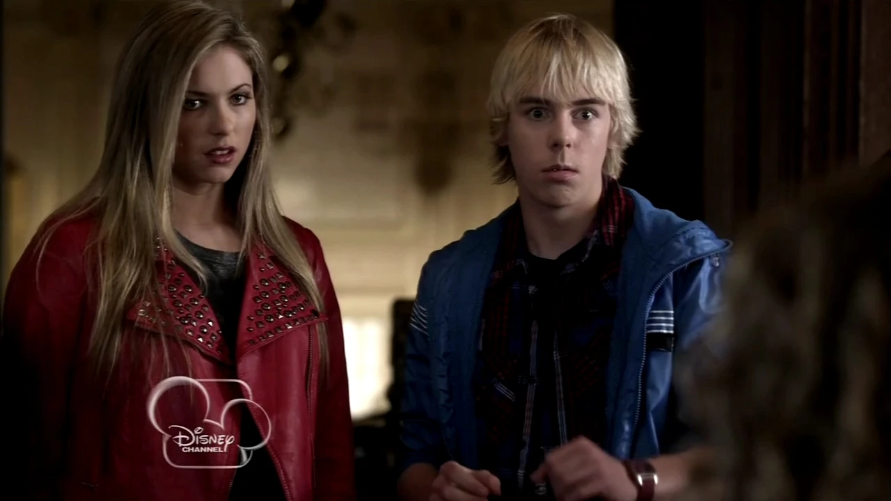 my mom is dating a vampire wikipedia