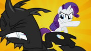 S02E26 Rarity attack.png