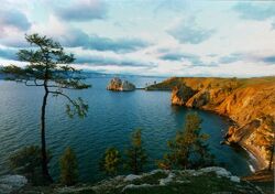 Lacul-Baikal.jpg