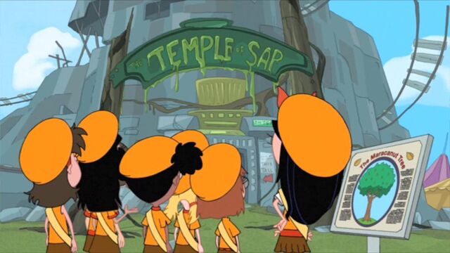 File:GirlsInFrontOfTemple.jpg