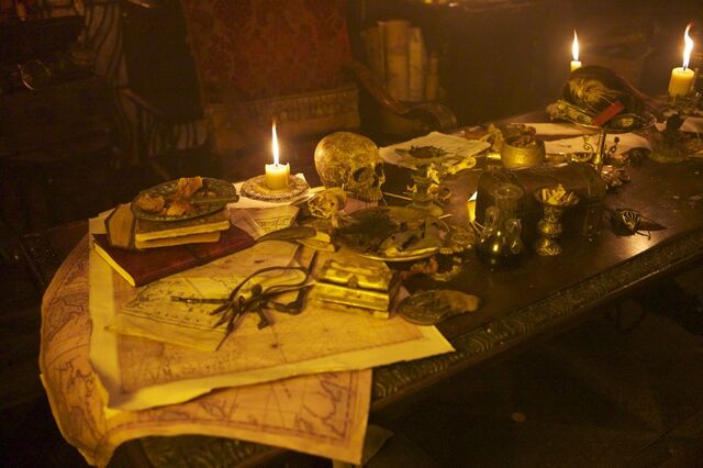 File:Blackbeard's cabin.jpg