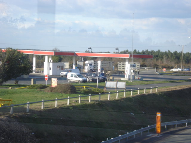 Rencontre aire autoroute a10