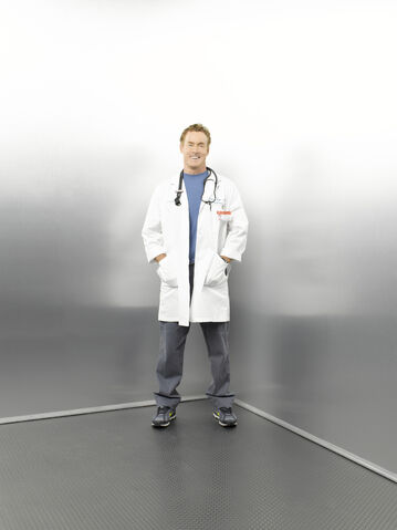 File:S8-HQ-Cox-2.jpg