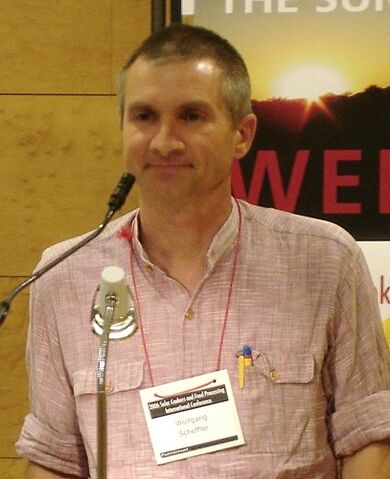 File:Wolfgang Scheffler-Granada 2006.jpg