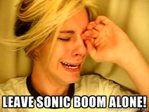 Leavesonicboomalone