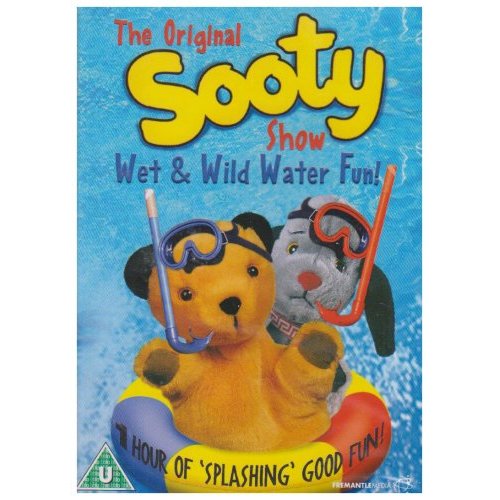 SOOTY'S SOOTY FUN IN TV TOWN DAILY MIRROR MONDAY TO SUNDAY PURNELL STORY BOOK 5 SOOTY'S SOOTY FUN IN TV TOWN DAILY MIRROR MONDAY TO SUNDAY PURNELL STORY BOOK 5