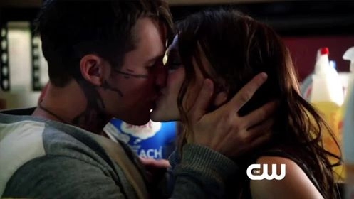 star crossed roman and emery first meet star crossed roman and emery first meet