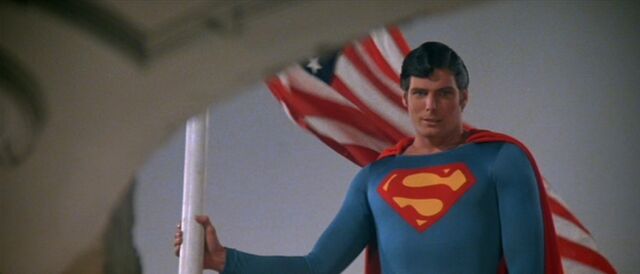 File:WhiteHouseSuperman.jpg