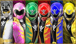 Sentai - Chiến Đội (Mega Squadrons) dựa theo Super Sentai/Power Rangers. 250?cb=20120709191506