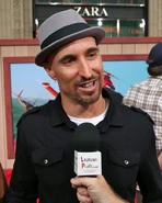 Scott Menville Image4.jpg (227 KB) Scott Menville Image4