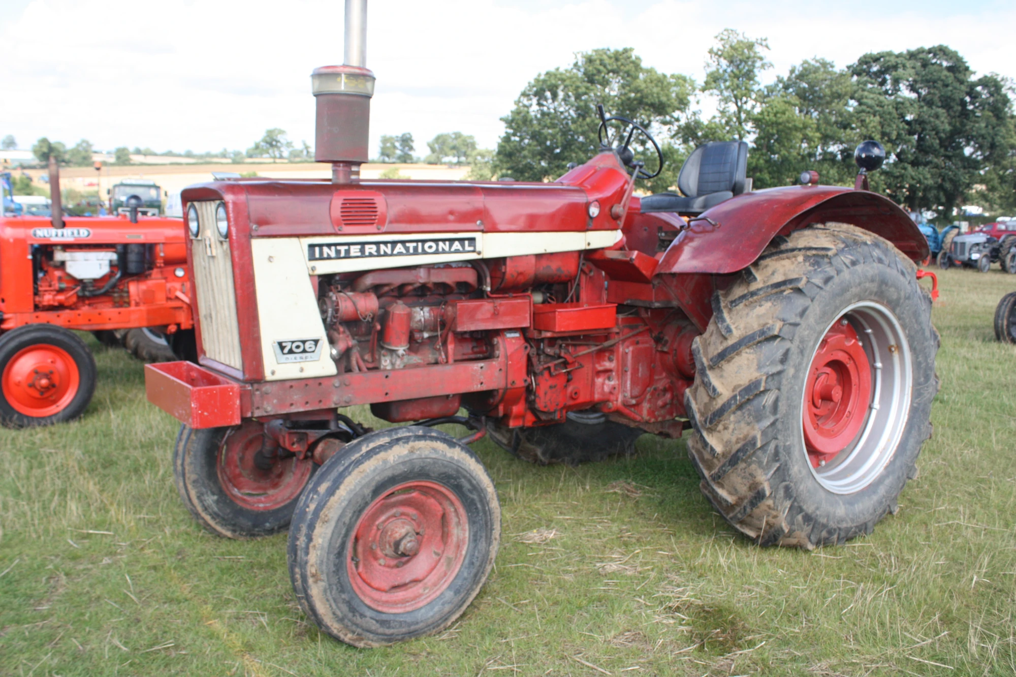 Farmall 706 | Tractor & Construction Plant Wiki | FANDOM powered by Wikia
