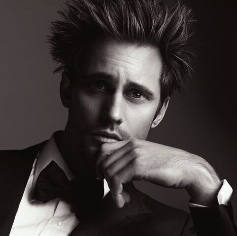 File:Alexander-in-VMAN-alexander-skarsgard-11649726-1004-1001.jpg