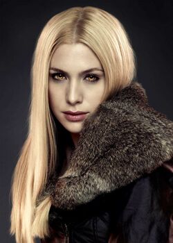 Denali coven 素食吸血鬼家族主要成員之一 Kate