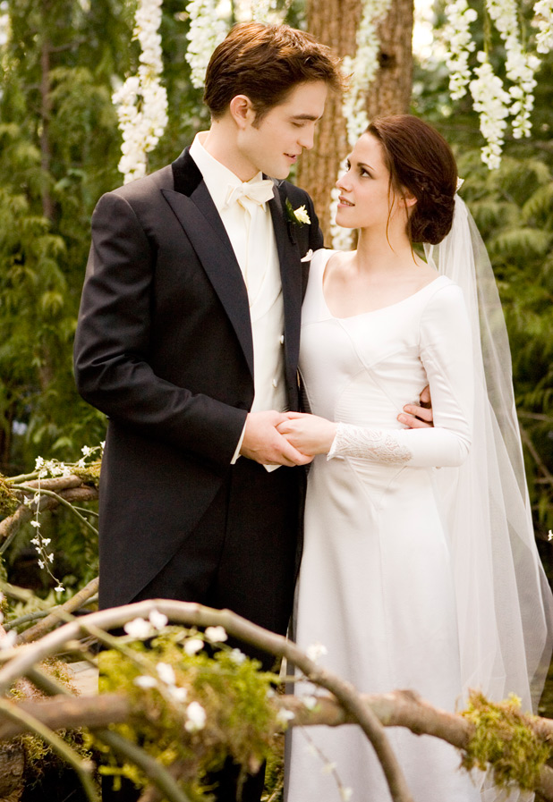 DateiEdward und Bella auf ihrer Hochzeit.jpg Twilight Serie Wiki