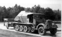Feurleitpanzer auf Zugkraftwagen 8t.jpg