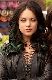 who is jade from victorious dating in real life who is jade from victorious dating in real life