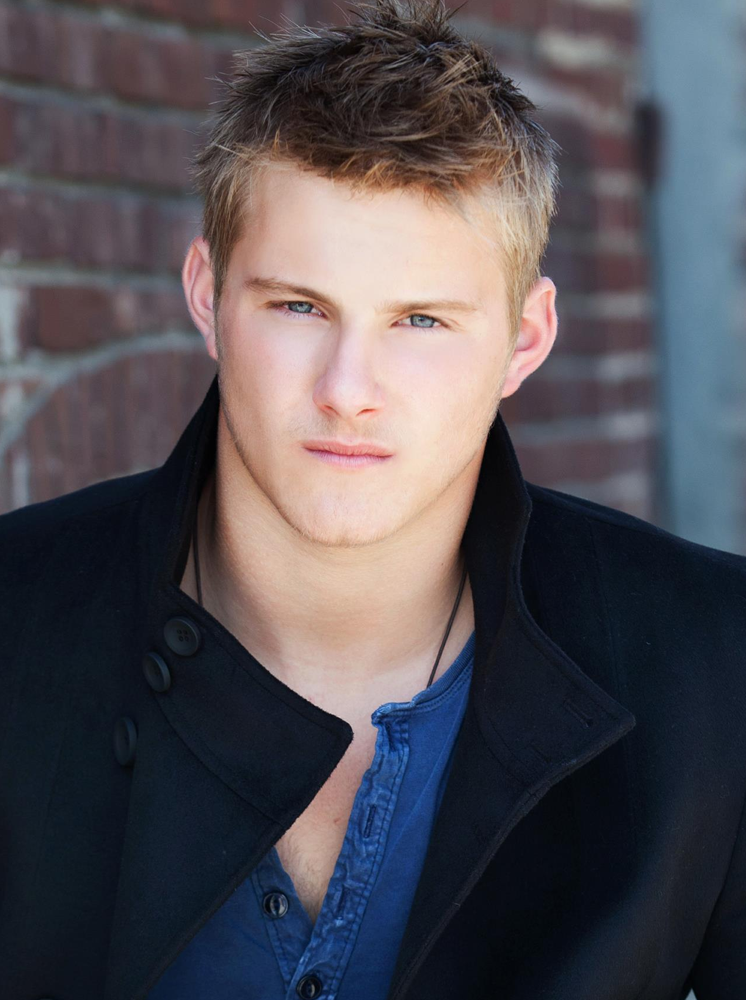 Alexander Ludwig earned a million dollar salary - leaving the net worth at 3 million in 2018