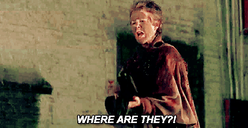 http://vignette2.wikia.nocookie.net/walkingdead/images/f/f5/Badass_carol_5x01.gif/revision/latest?cb=20140922235611