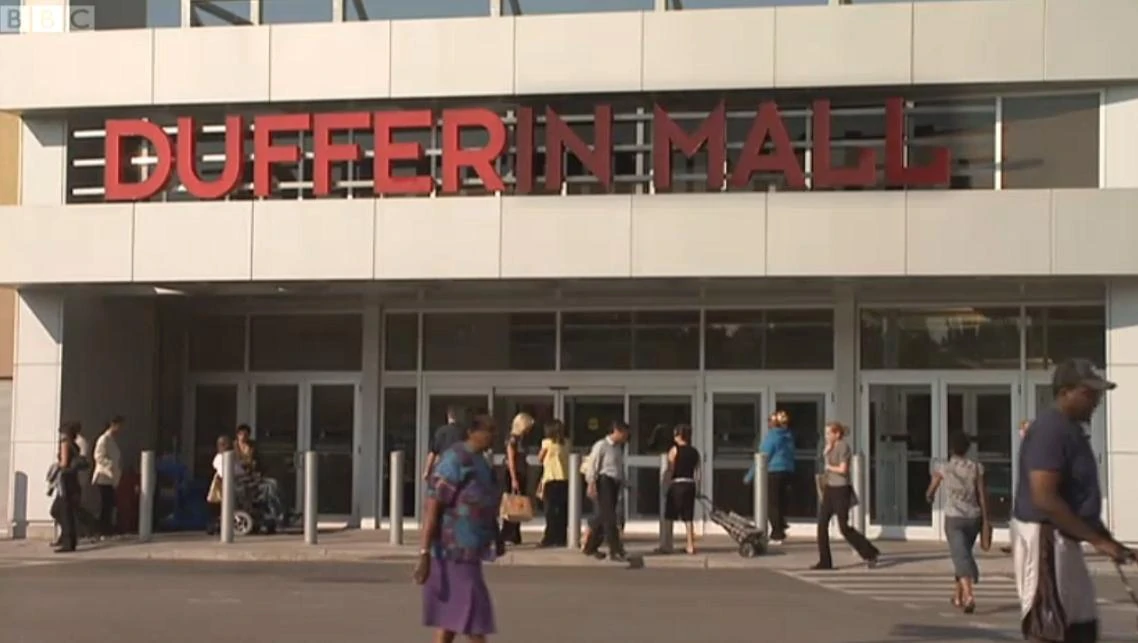 Dufferin Mall Wingin' It Wiki Fandom powered by Wikia