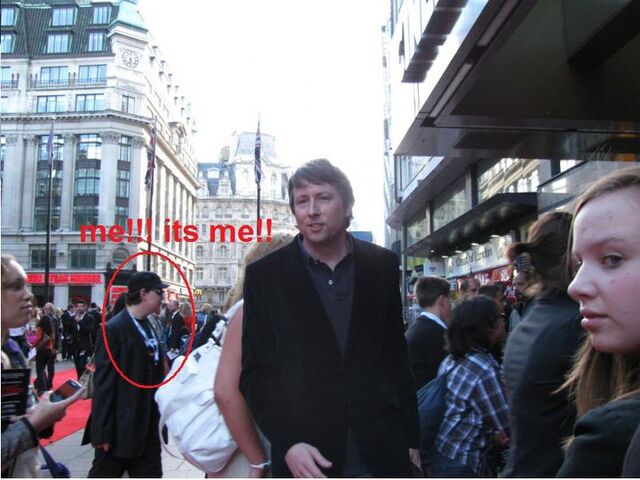 File:Red carpet.jpg