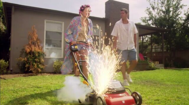 File:Bitch Zapped.jpg