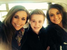 File:JESSA, Jinger & JaSoN.jpg