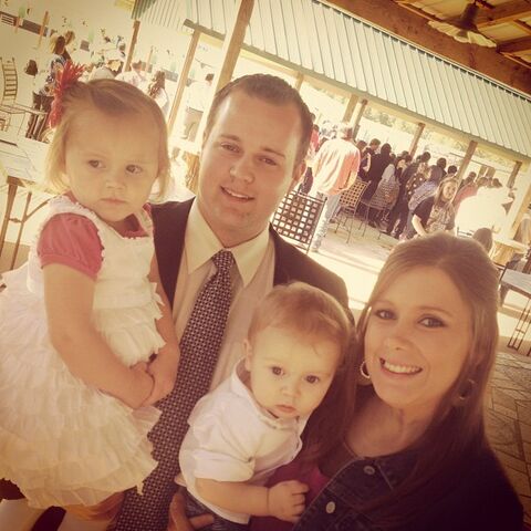 File:The Cute Family.jpg
