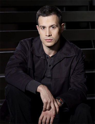 File:Cole Ortiz S8.jpg