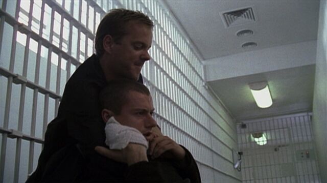 File:3x04 Chase KO.jpg