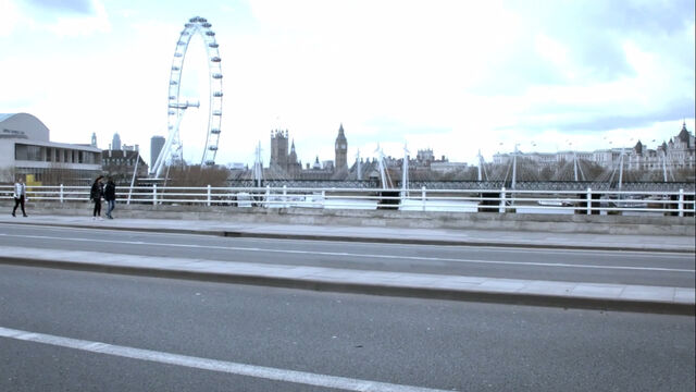 File:Waterloo-bridge.jpg