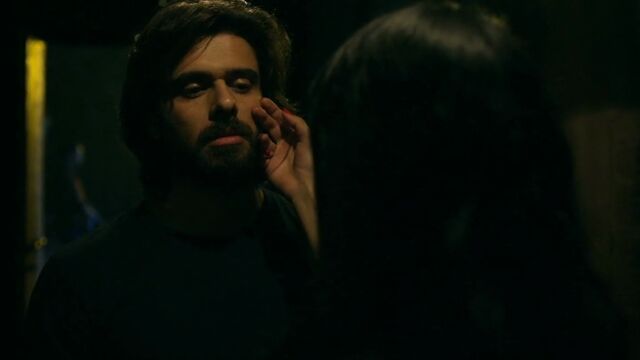 File:In1x02 assassin and Mehr.jpg