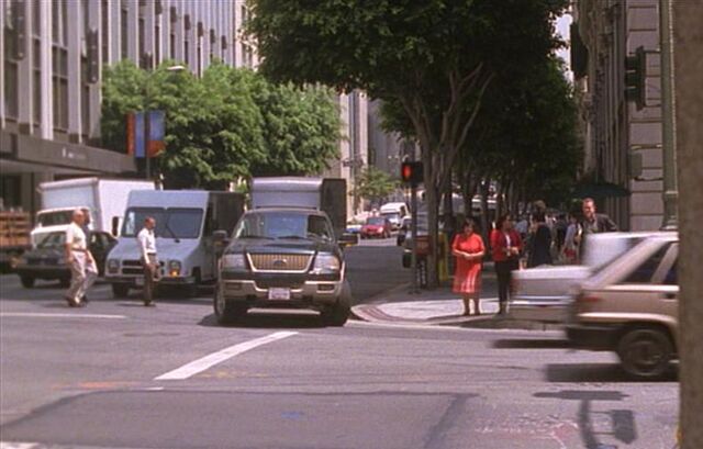 File:2x01 Downtown LA.jpg