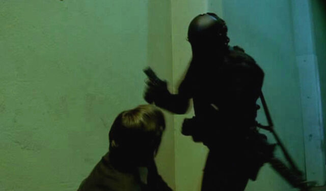 File:24- S8, Ep22- Logan's limo bodyguard KO'ed.jpg