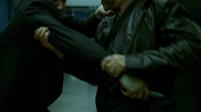 File:8x22 Jack with knife.jpg