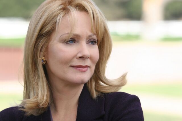 File:FirstLadyMarthaLogan.jpg